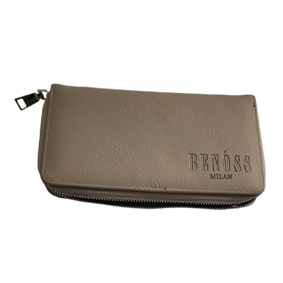 NWOT Benoss Milan Zip-around Gray Vegan Wallet - Picture 1 of 9